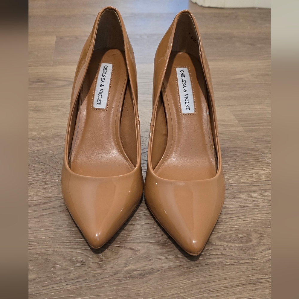 Chelsea & Violet Tan Patent Pointed-Toe Pumps